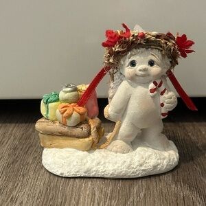 Dreamsicles Collectible Figurine “Bearing Gifts”